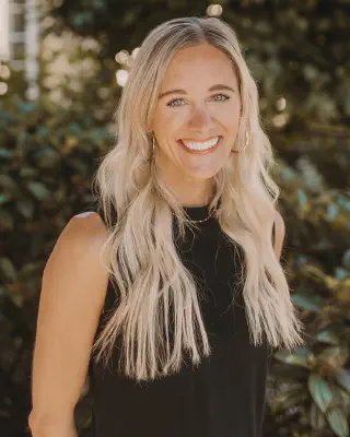 Aimee, RDH