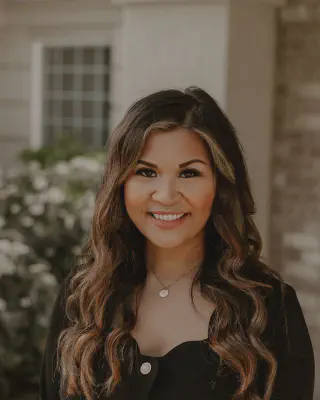 Nikki, RDH